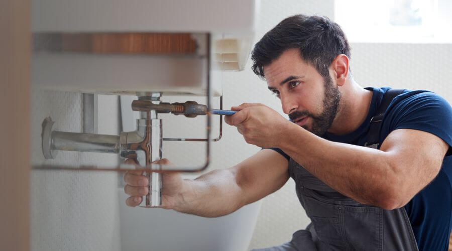 Local tankless water heater installation in Audubon, IA